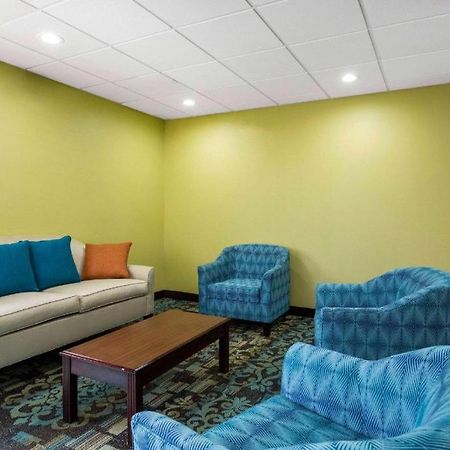 Quality Inn & Suites Arnold - St Louis Zewnętrze zdjęcie